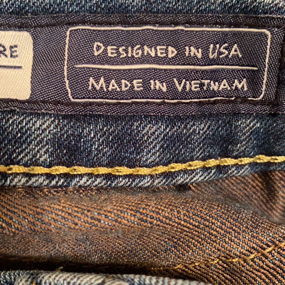 Women’s Miss Me Jeans - Picture 9 of 10